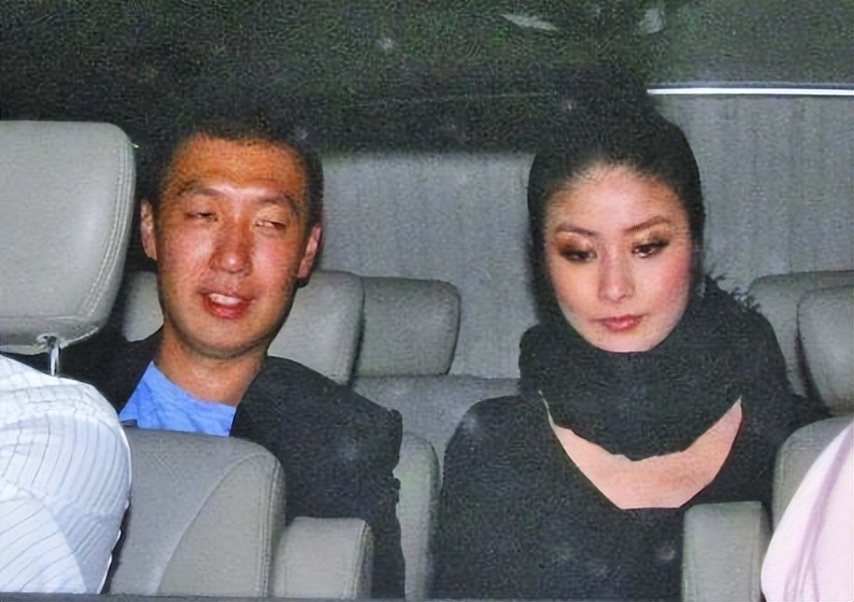 将富商老公熬成叔？“顶级白富美”陈慧琳，巅峰期退出才是真清醒（组图） - 8