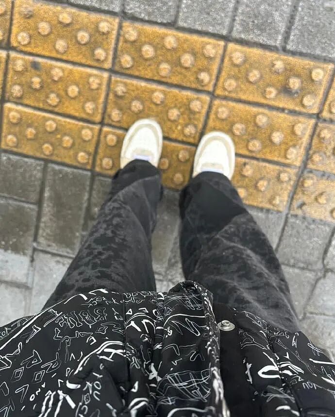【爆笑】第一次被国外五星级酒店的拖鞋震惊到了?网友笑疯:仇人穿上我都会释怀!(组图) - 19