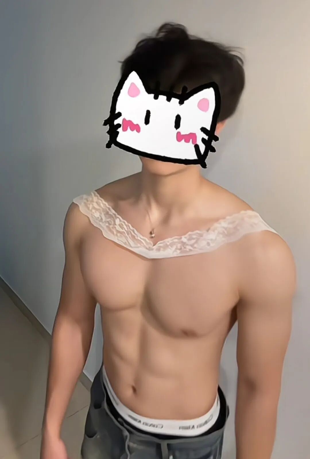 【帅哥】195山东肌肉猛男，eating视角超给力，网友：整个吃掉....（组图） - 10