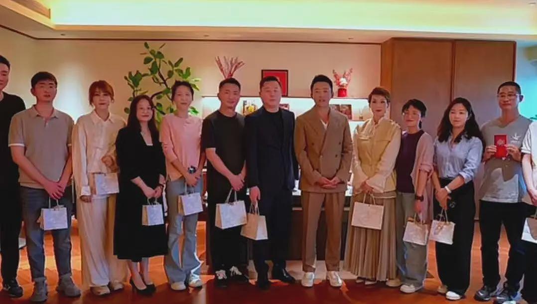 王思聪卖豪宅，汪小菲开新店，13年前的恩怨，终于见了真章（组图） - 20