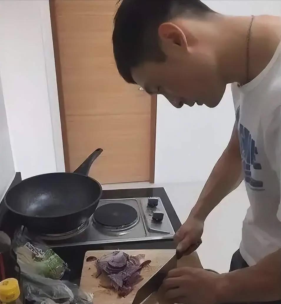 俞晓冬拿捏王暖暖：3年间的朋友圈信息是隐患！丈夫起歹心有这3个原因（组图） - 5