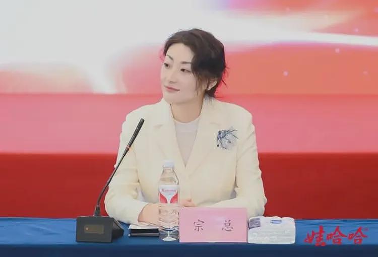 宗馥莉“心腹”严学峰突然被查，被查的原因疑似曝出，网友炸锅（组图） - 2