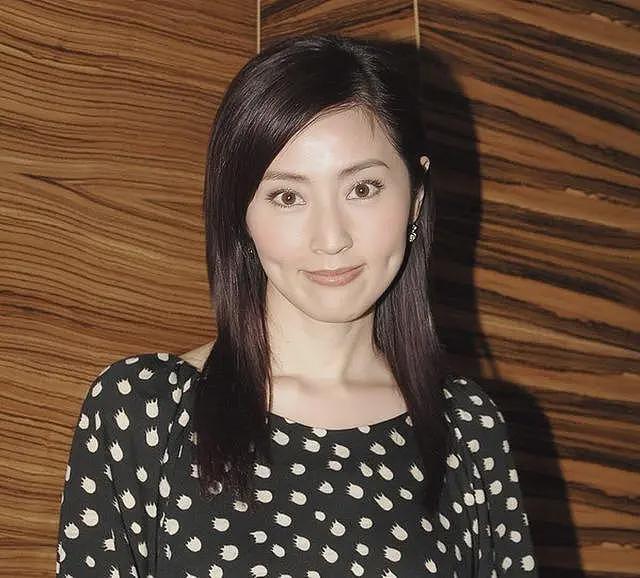 恭喜！50岁香港知名女星突然宣布结婚，已做好准备不介意当后妈（组图） - 6