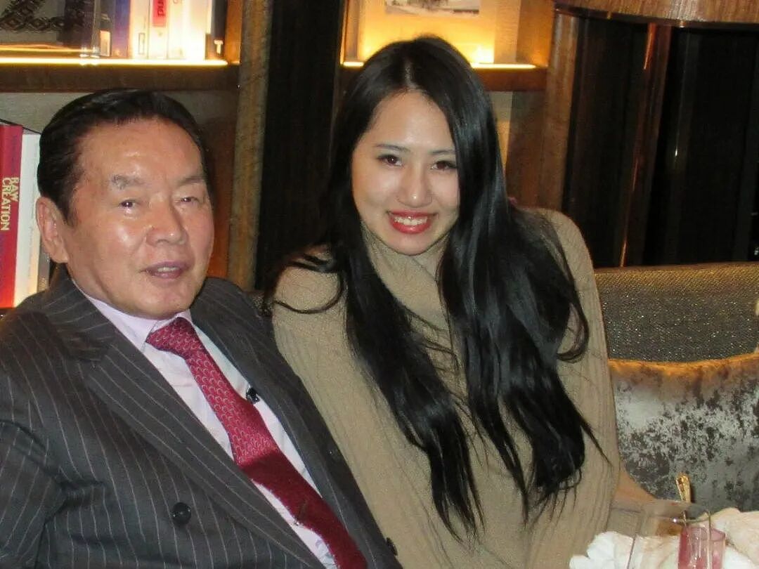 日本第一风流富豪曾约会4000美女，去世7年后上演争产大战，家属痛失13亿巨额遗产（组图） - 3