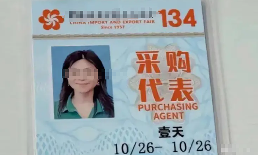 女人撒泼不讲理还搬出老公是“外籍高管”？底细被扒这崇洋媚外嘴脸我看吐了（视频/组图） - 10