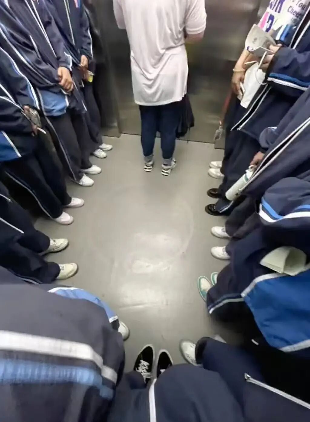 【爆笑】“男朋友还房贷压力大要我出一半？”啊啊啊这算盘打的全世界都听到了！（组图） - 89