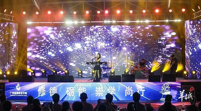 被老师身份耽误的歌手？广州一高校老师一段高音火爆网络！本人回应（组图） - 3