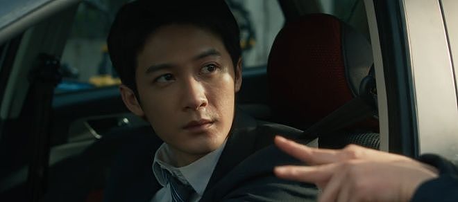 连续4天逆跌，票房破5亿？击败陈凯歌夺冠，国庆档诞生了大黑马（组图） - 2
