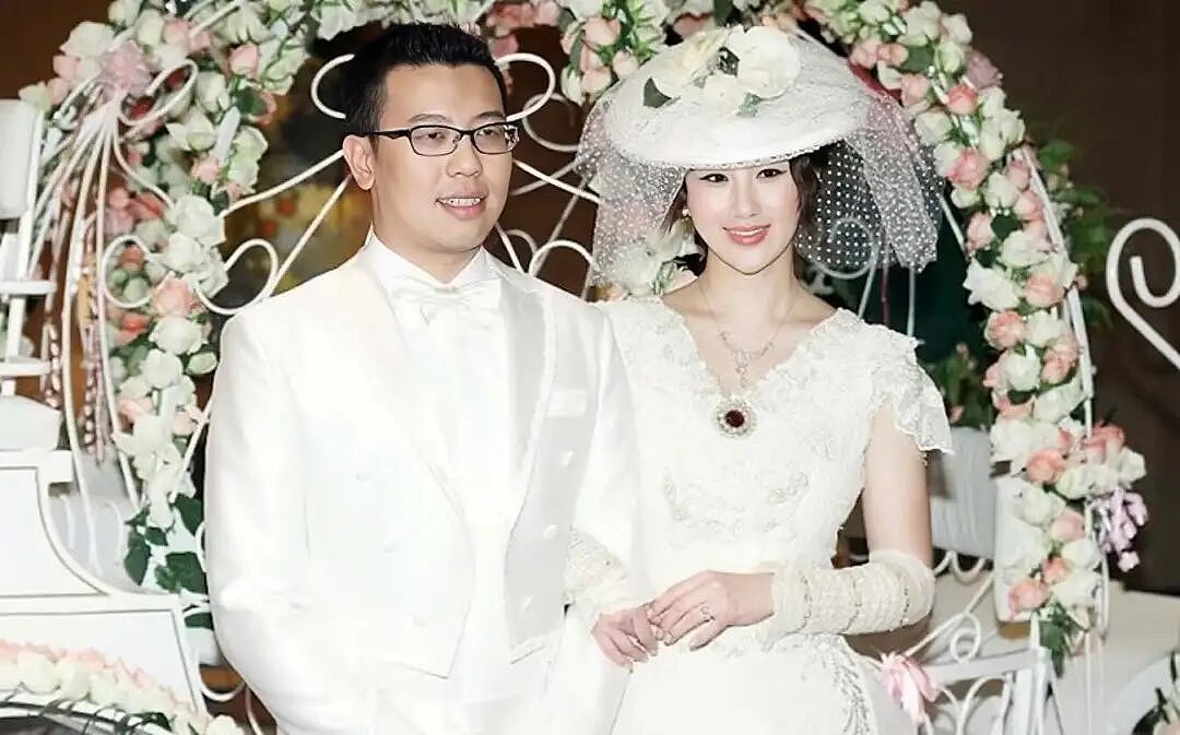 香港知名女星移居美国，豪宅背山靠海，未婚生子感情状况成谜（组图） - 4