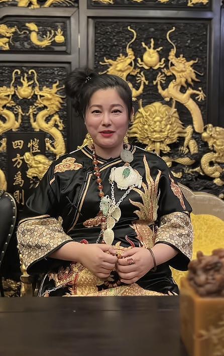 于娜印小天国庆节相聚，昔日女神变成胖大婶，印小天苍老又憔悴（组图） - 12