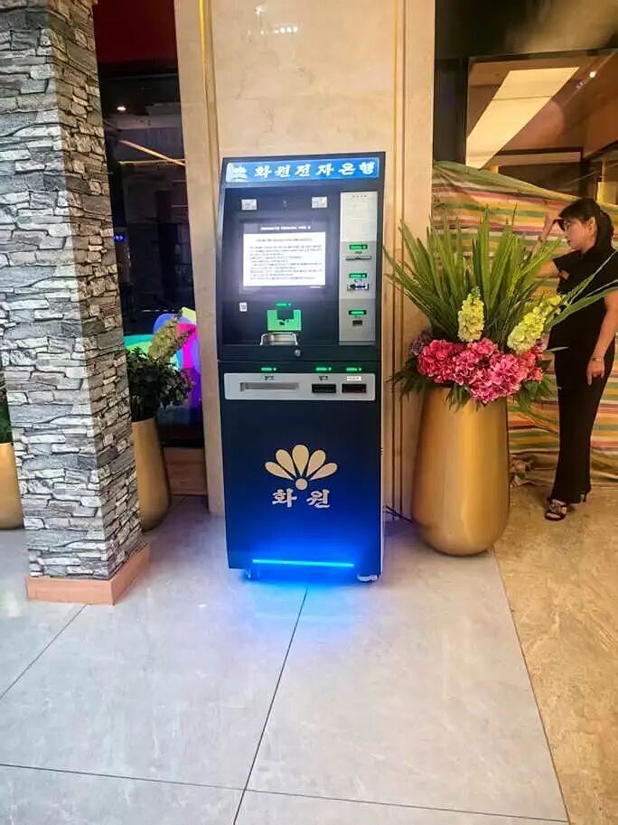 “我亲眼看到平壤私家车遍地，年轻人刷‘支付宝’喝扎啤”（组图） - 6