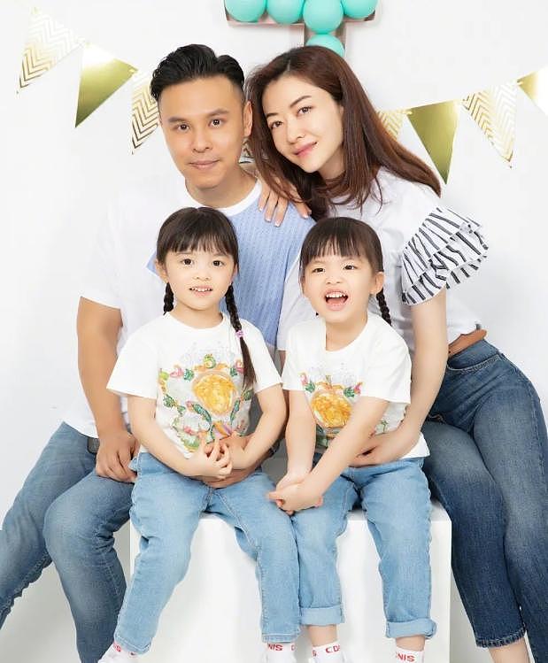 陪了7年被嘲“鞋子不合脚”！嫁百亿富豪的熊黛林，过得比方媛好（组图） - 27