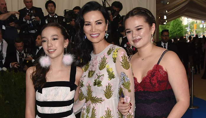 邓文迪两个女儿，凭什么能拿下“遗产大礼包”（组图） - 13