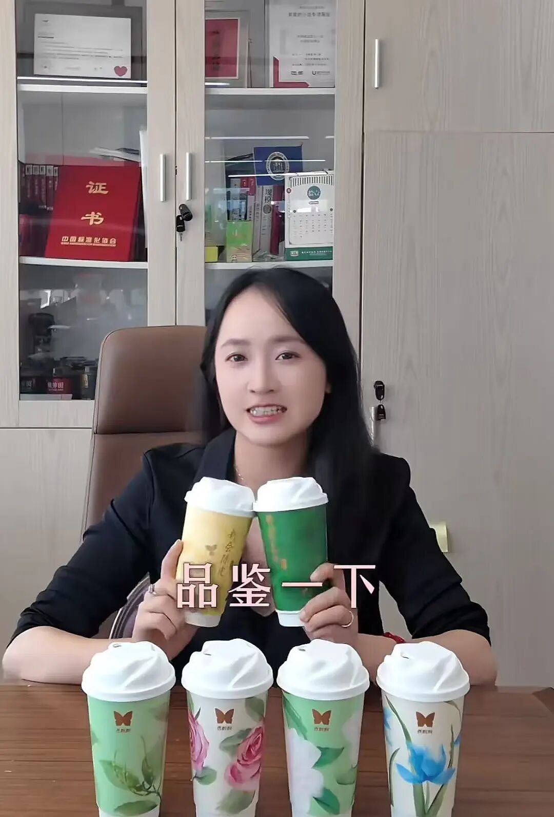 大小姐回国:月薪3000,做厂妹(组图) - 14