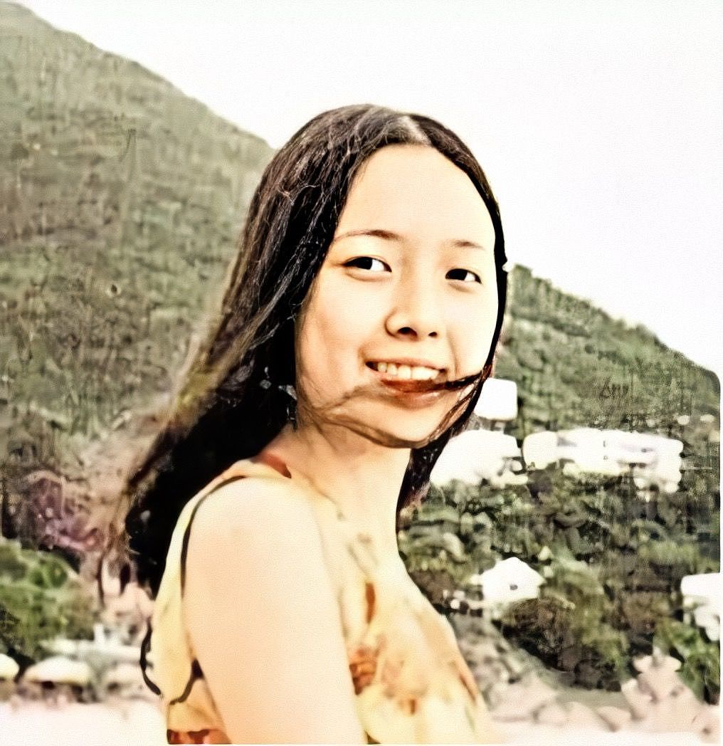 中国第一“女星收割机”！泡28位超美女星，花3亿换肾，最后娶了平平无奇的记者（组图） - 6