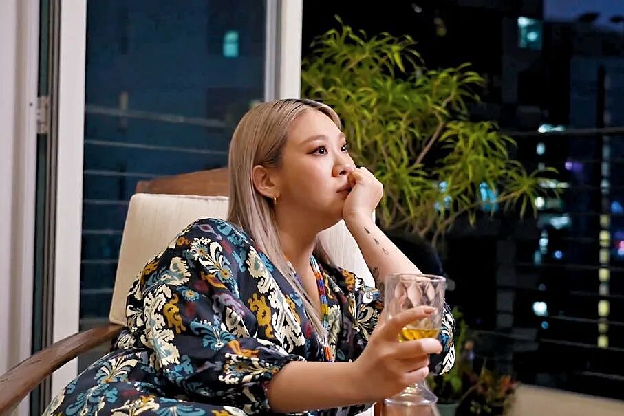 沈殿霞病逝17年, 独生女败光家产成最惨星二代!继承6000万后 她经历了什么?(组图) - 1