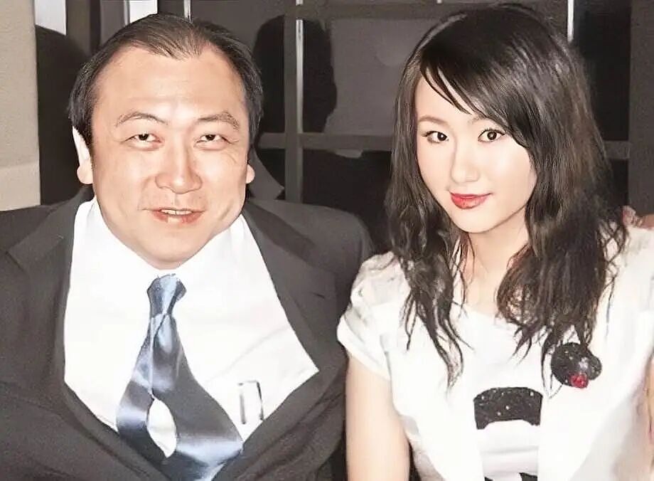 香港知名女星移居美国，豪宅背山靠海，未婚生子感情状况成谜（组图） - 8