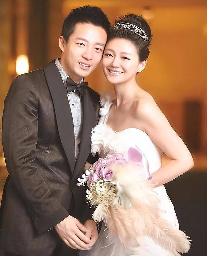 向家被传破产，郭碧婷何去何从：台湾女星的豪门路屡战屡败？（组图） - 26