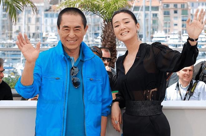 向太曝张艺谋巩俐分手内幕，女方逼婚不成移情，老谋子彻夜痛哭（组图） - 16