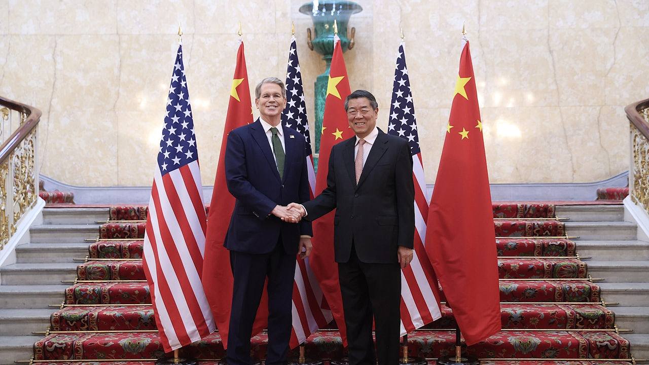 港媒：美国越来越战狼，中国外交却开始转向温和（组图） - 1
