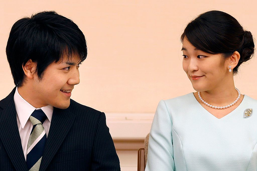 日本真子公主在美生娃后小室圭成超级奶爸？日媒赞他亲力亲为超负责，民众不爽：还不是花我们的钱！（组图） - 17