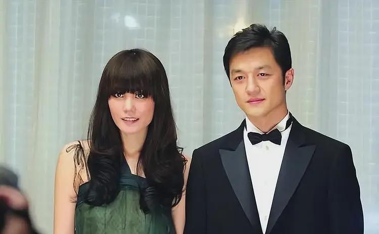 窦靖童：妈妈的钱多到花不完，穷困潦倒的父亲，成了她最大的痛苦（组图） - 16