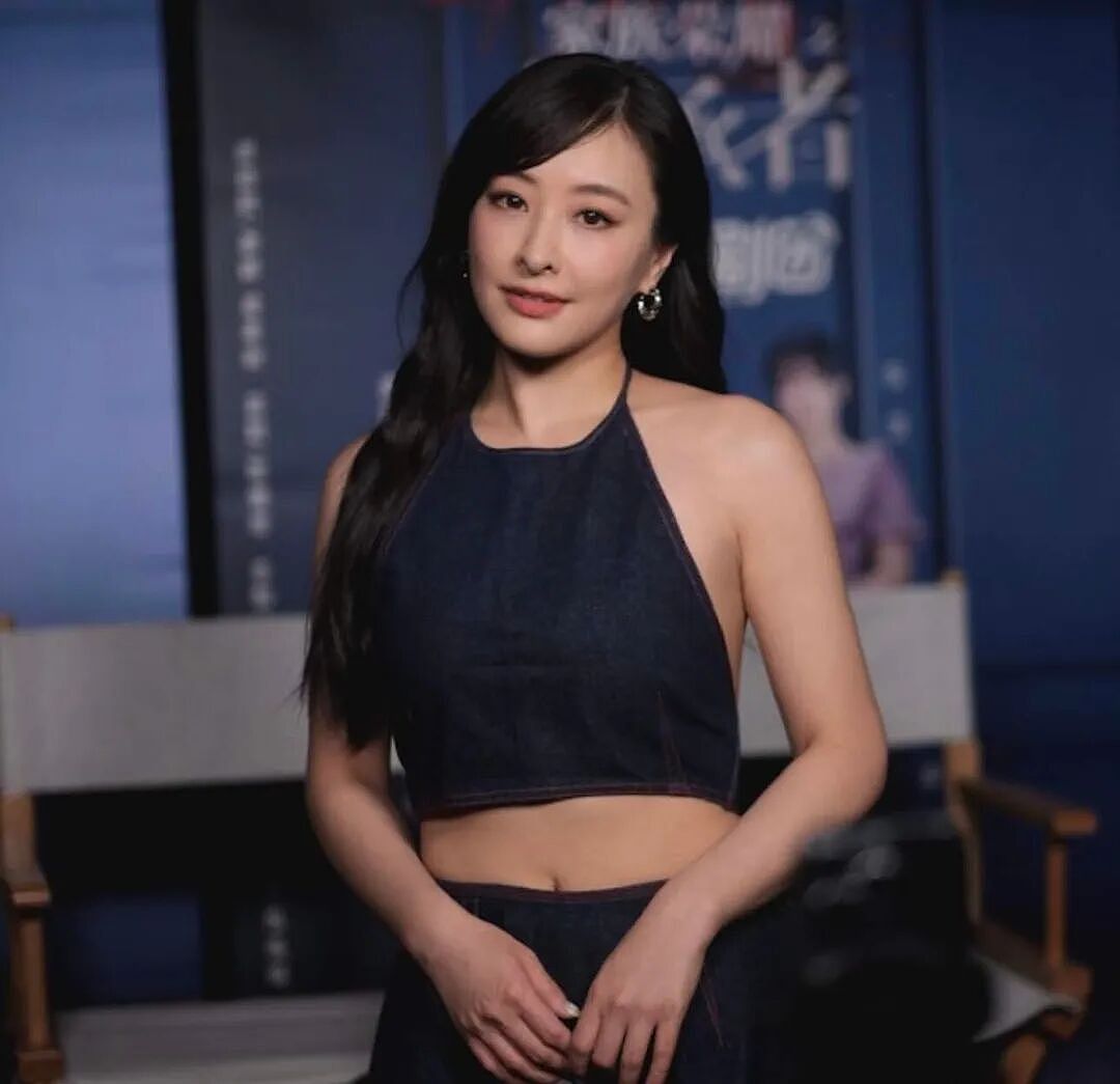 TVB小花晒与绯闻男友亲密照，显丰满上围，新剧与张智霖有感情戏（组图） - 8