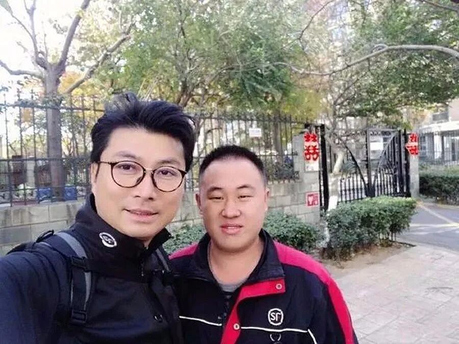 从快递员到行业首富，他豪掷1.2亿，给员工发红包（组图） - 16
