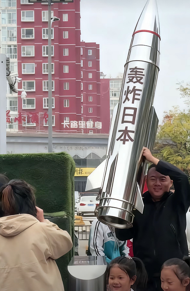 国庆幼儿园变军博会，手工展览堪比大阅兵（组图） - 9