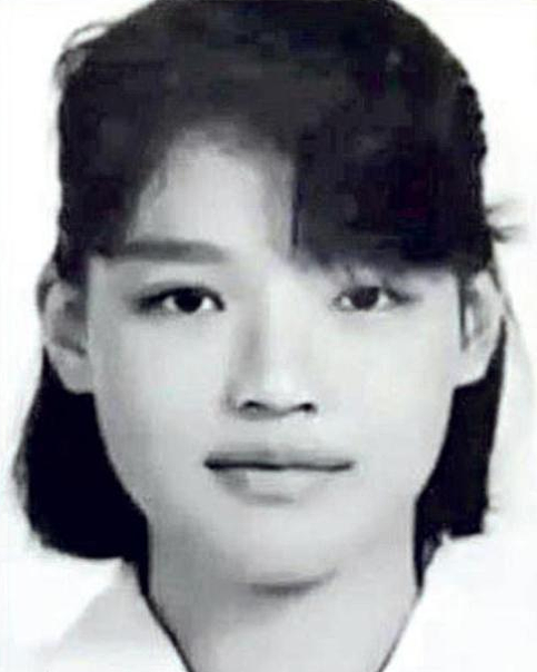 香港女星入豪门!脱衣进圈收割大富豪,今回归家庭甘当富婆(组图) - 5