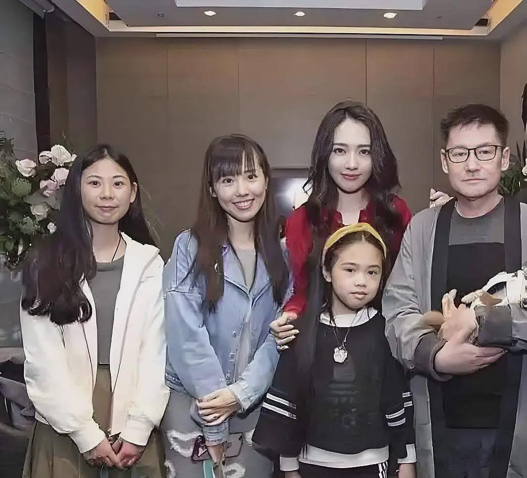 向太曝郭碧婷不养家，赚钱都给了原生家庭，爸爸病重可能是最后的日子（组图） - 8