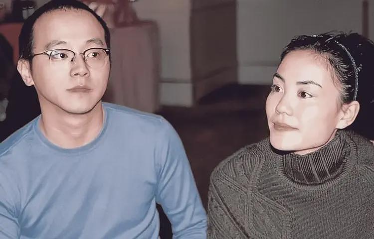 窦靖童：妈妈的钱多到花不完，穷困潦倒的父亲，成了她最大的痛苦（组图） - 12