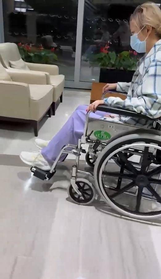 香港著名天后紧急入院，腰部两处撕裂（组图） - 3