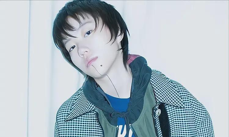窦靖童：妈妈的钱多到花不完，穷困潦倒的父亲，成了她最大的痛苦（组图） - 8