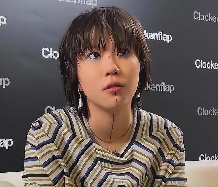 窦靖童：妈妈的钱多到花不完，穷困潦倒的父亲，成了她最大的痛苦（组图） - 6