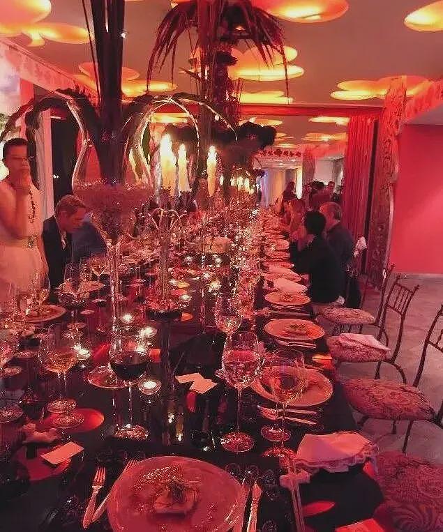 “潮商大佬”的豪门大瓜:娶4个老婆,染指多名女星,性伴侣超两百人(组图) - 14