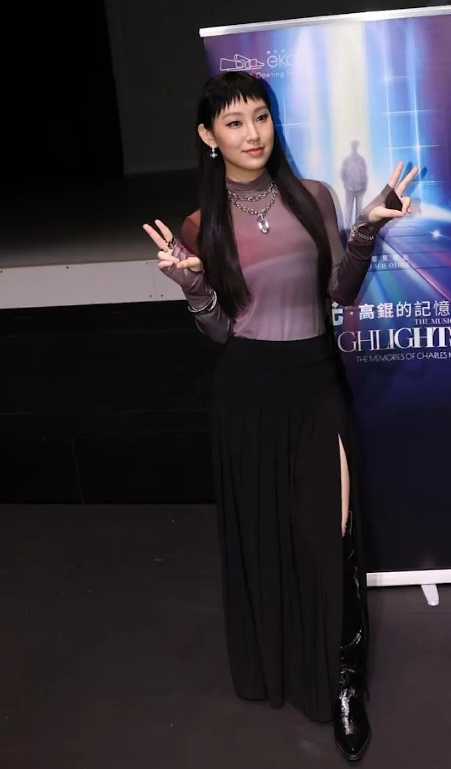 陷脱粉潮?TVB小天后离巢自组工作室被指反骨,不怕被前公司封杀(组图) - 5