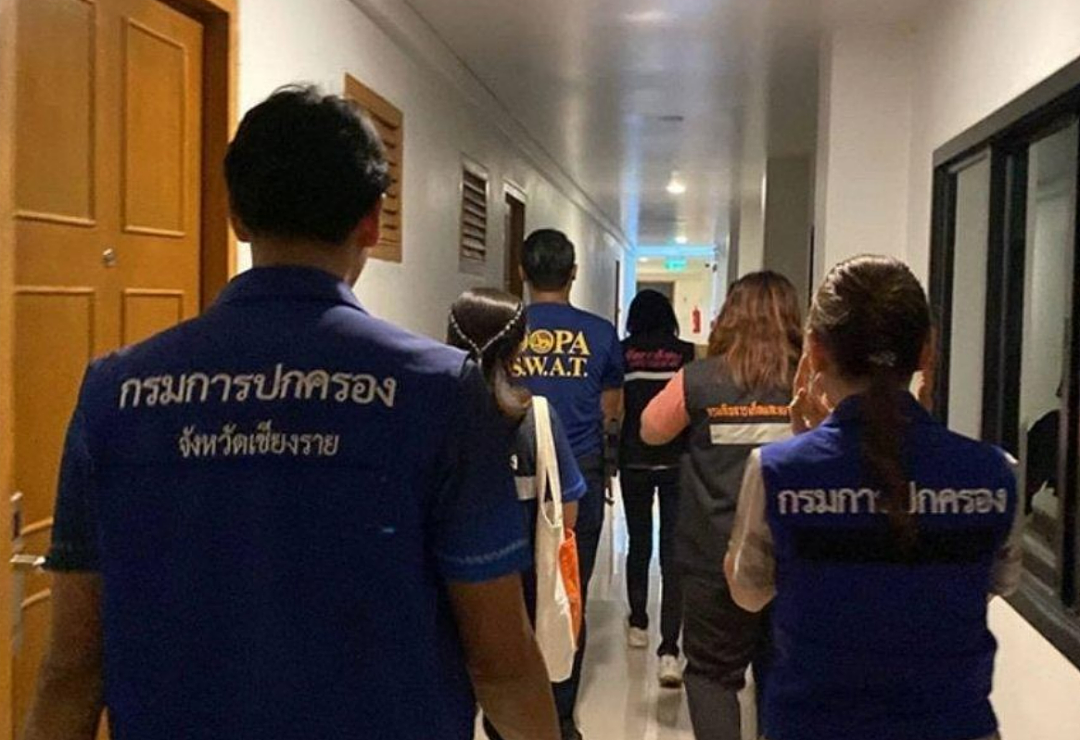 “我才15岁，想赚钱回家！” 泰国扫黄救出从事性服务的缅甸女孩，揭露行业黑暗内幕（组图） - 3