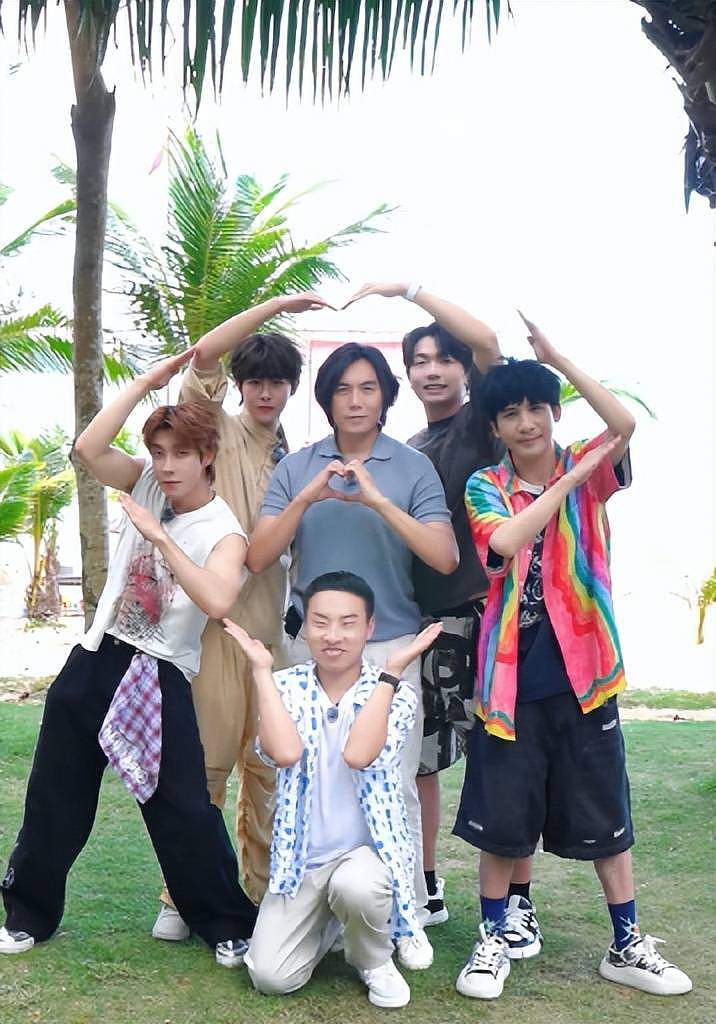 这个综艺又作妖！明星秘密被曝光！导演：我们想做的是“普通人的旅行实验”（组图） - 10