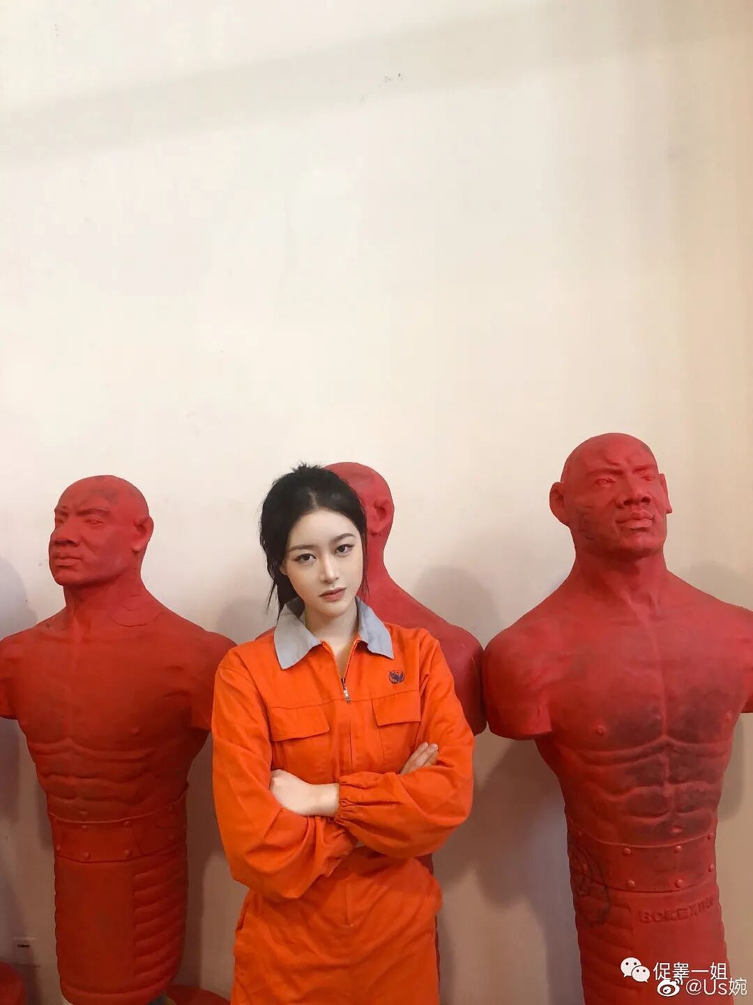 【美女】当171cm空姐脱下制服穿上包臀裙！这画面太美我不敢看（组图） - 15