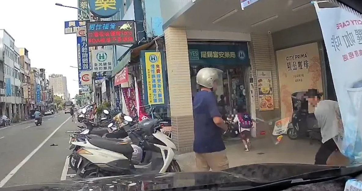 台湾苗栗随机斩人：女教师刀口下救人，11岁女童左胸遭刺重伤脱险（组图） - 3