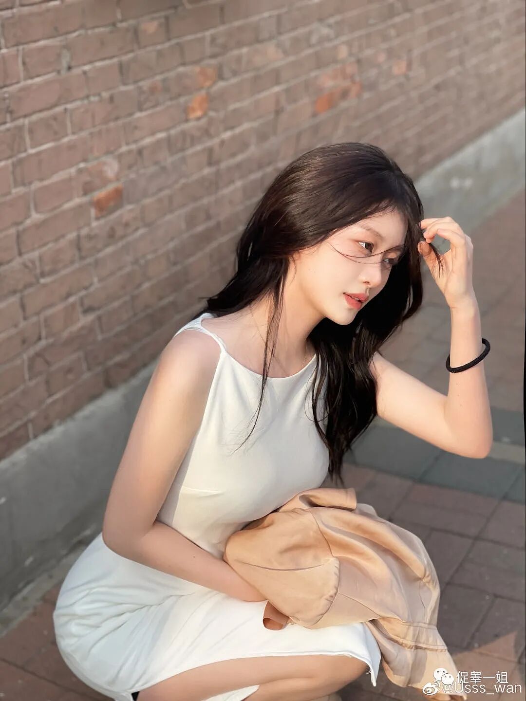 【美女】当171cm空姐脱下制服穿上包臀裙！这画面太美我不敢看（组图） - 1