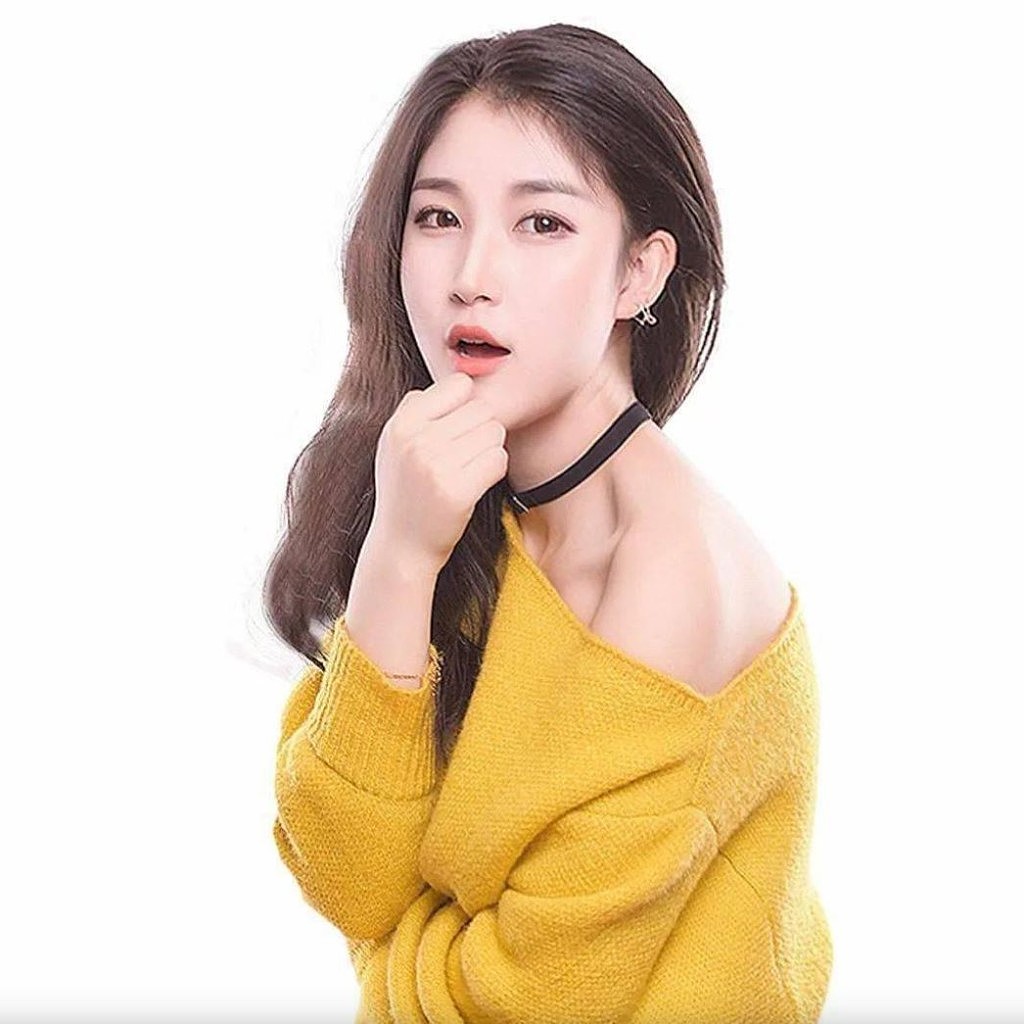城建“邓紫棋”高校美女老师海豚音演出爆红！网民：被身份耽误的歌手（视频/组图） - 2