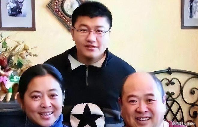 王文澜:与倪萍离婚被骂20年,儿子尊重他,72岁仍未再婚(组图) - 15