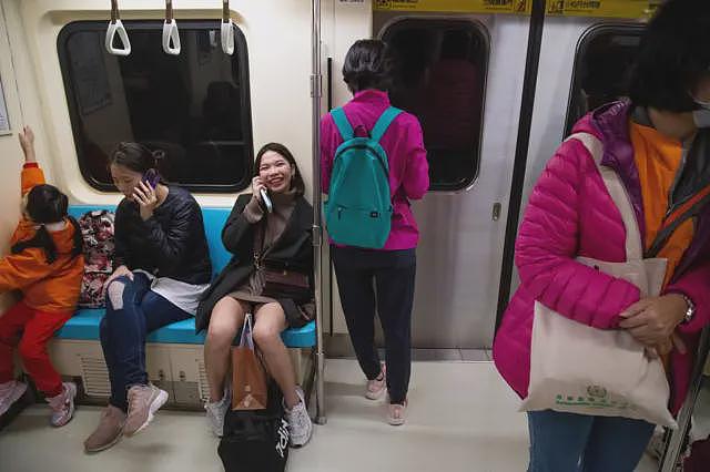 “优先席”资格战:为何华人地区常爆发让座冲突(组图) - 5