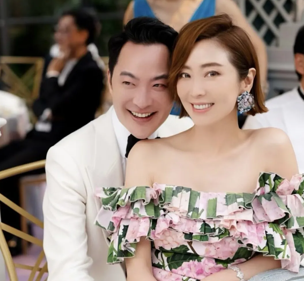 50岁知名女演员宣布将结婚（组图） - 1