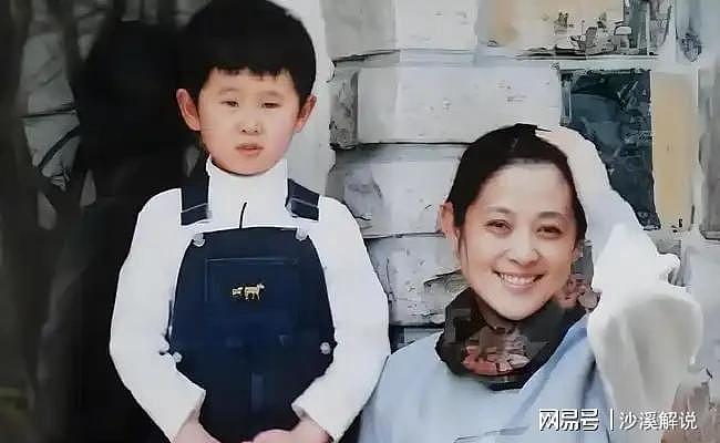 王文澜:与倪萍离婚被骂20年,儿子尊重他,72岁仍未再婚(组图) - 6