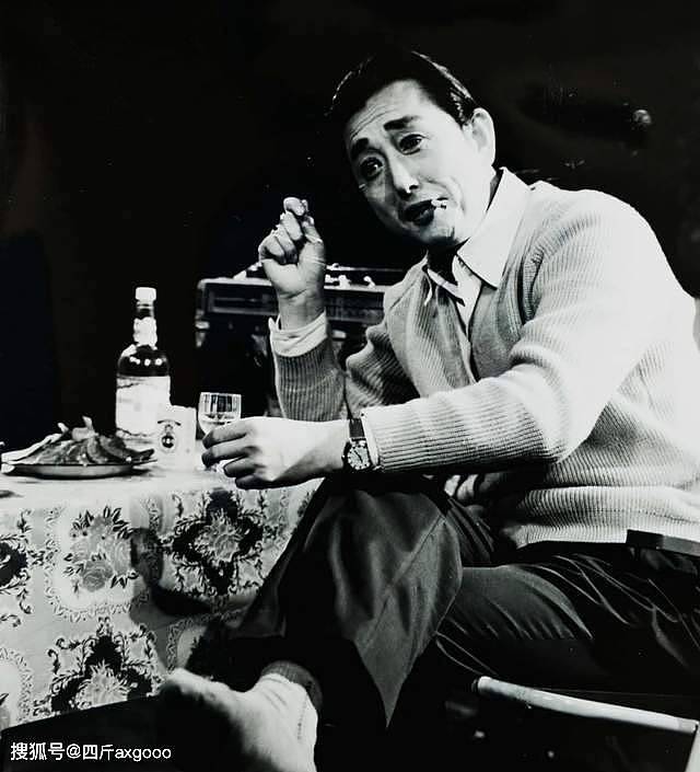 国家一级演员赵克明去世，5月在家吸氧画面曝光，手拿拐杖不离手（组图） - 4