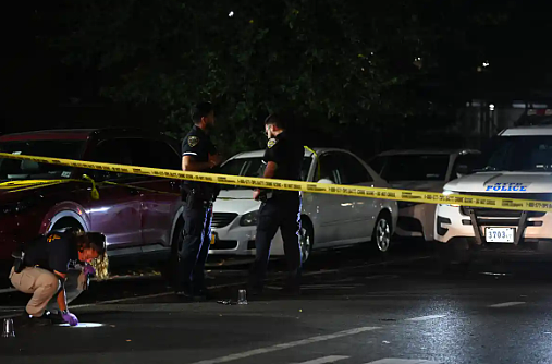 唐人街光天化日爆命案！50岁华男背后捅死69岁男子，疑因街头争执引发冲突（组图） - 3