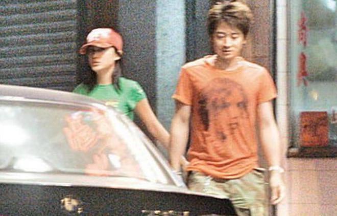 应采儿一对儿子曝光，被赞“人生赢家”：当年没选向佐，太精明了（组图） - 27